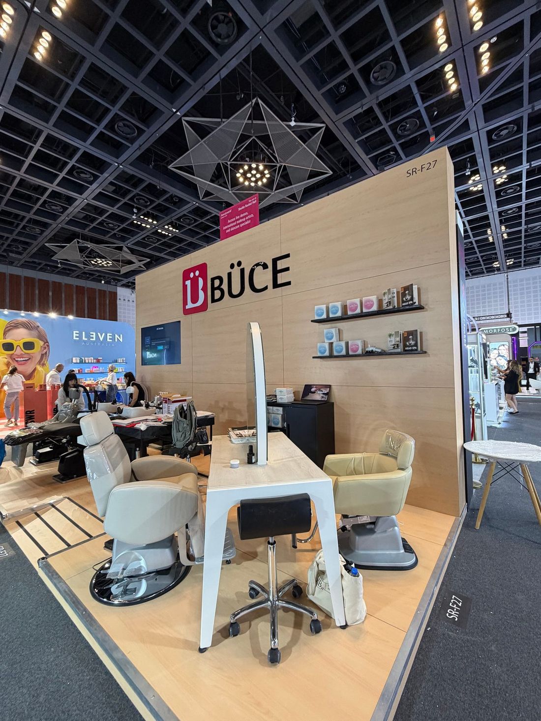 The BÜCE stand at Professional Beauty