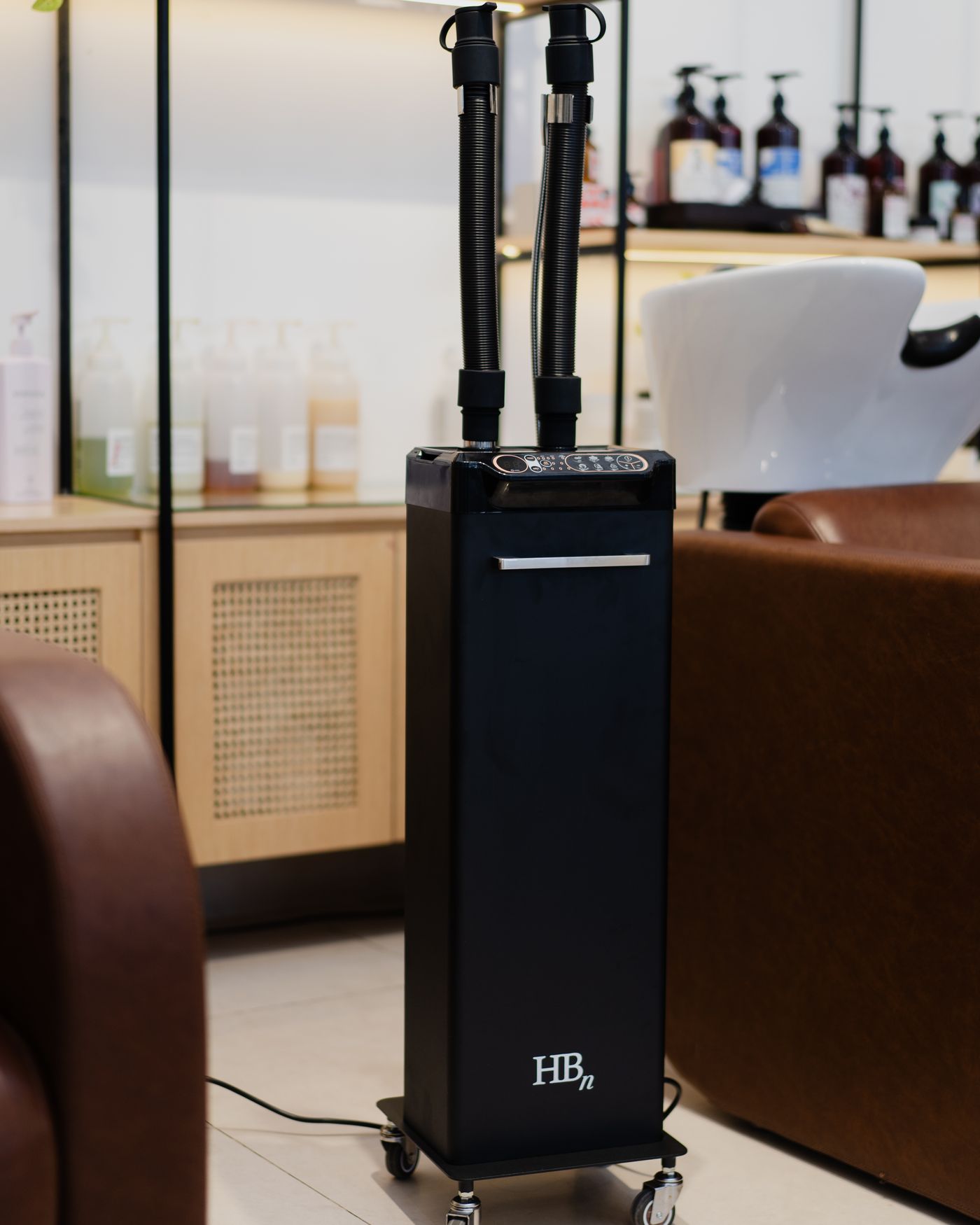 The HBN Micro Mist machine in a salon